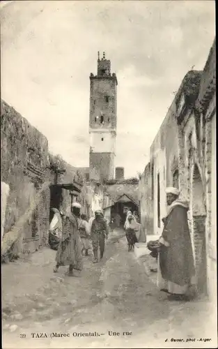 Ak Taza Marokko, Une rue, Minarett