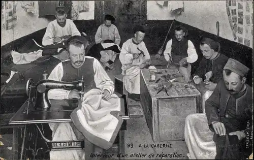 Ak A la Caserne, Intérieur d'un atelier de réparation, Singer Nähmaschine, Schuster