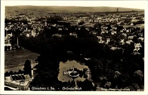 Ak Glauchau in Sachsen, Fliegeraufnahme, Gründelteich