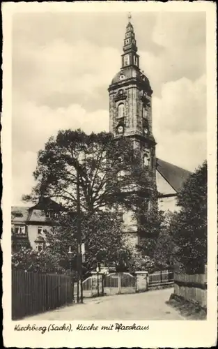Ak Kirchberg in Sachsen, Kirche mit Pfarrhaus