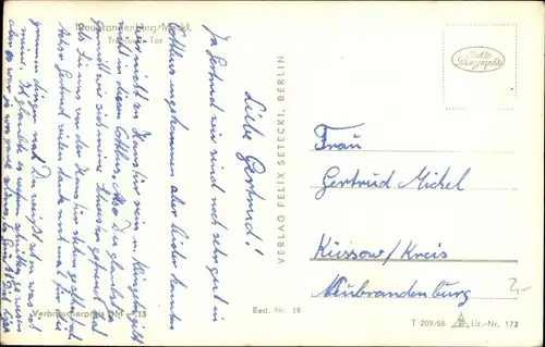 Ak Neubrandenburg in Mecklenburg, Treptower Tor