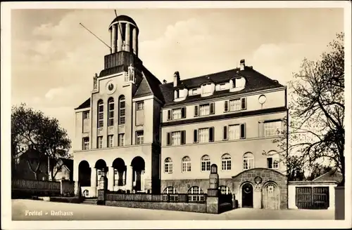 Ak Freital in Sachsen, Rathaus