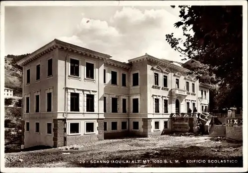 Ak Scanno L’Aquila Abruzzo Abruzzen Italien, Schule