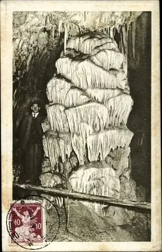 Ak Sloup v Čechách Bürgstein Region Reichenberg, Der Wasserfall in der Slouper Höhle