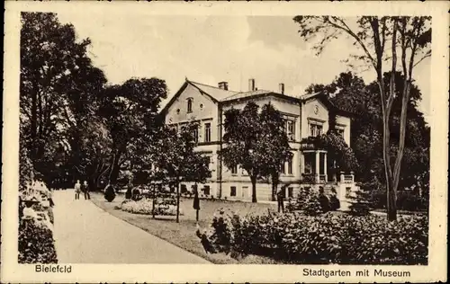 Ak Bielefeld in Nordrhein Westfalen, Stadtgarten mit Museum