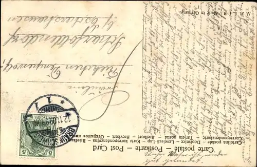 Ak Frau in einem Blumenstrauß, Portrait