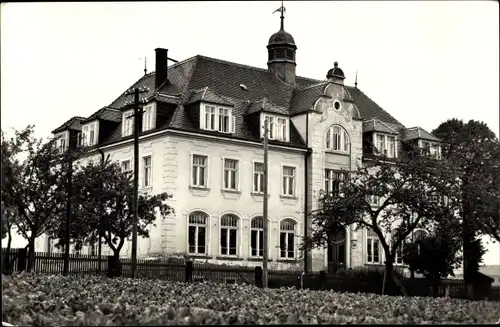 Ak Dorfhain in Sachsen, Schule