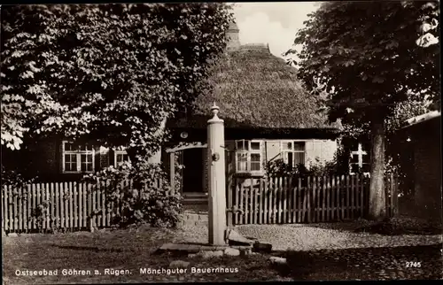 Ak Göhren auf Rügen, Mönchguter Bauernhaus