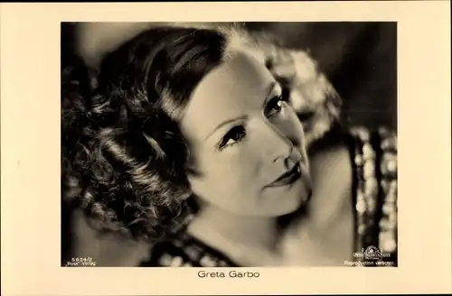 Ak Schauspielerin Greta Garbo, Portrait