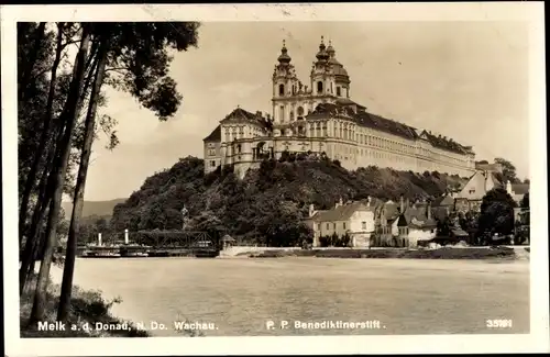 Ak Melk an der Donau Niederösterreich, Benediktinerstift, Wachau