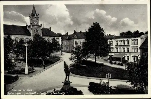 Ak Johanngeorgenstadt im Erzgebirge Sachsen, Marktplatz, Denkmal