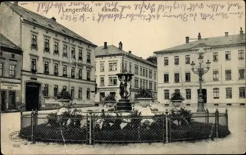 Ak Lengenfeld im Vogtland Sachsen, Rathaus, Platz, Denkmal