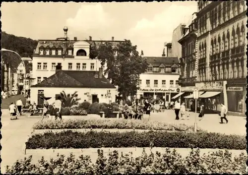 Ak Aue im Erzgebirge Sachsen, Altmarkt, Passanten