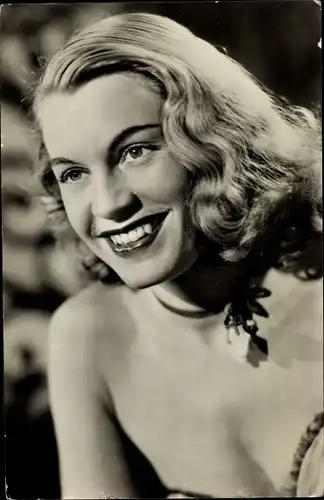 Ak Schauspielerin Catja Görna, Defa Film, Portrait, Carola Lamberti