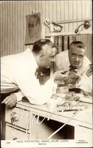 Ak Schauspieler Raimu, Portrait vorm Spiegel