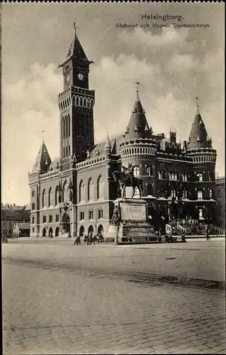Ak Hälsingborg Helsingborg Schweden, Radhuset och Magnus Stenbockstatyn