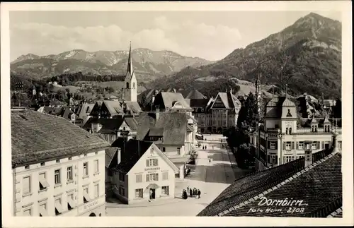 Ak Dornbirn in Vorarlberg, Blick auf den Ort, Berglandschaft