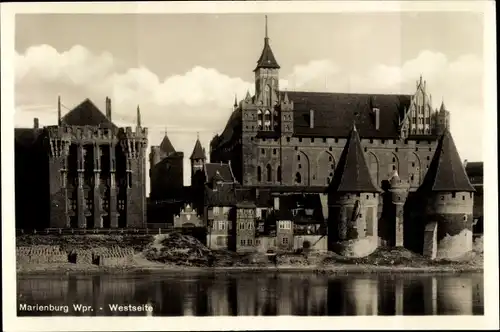 Ak Malbork Marienburg Westpreußen, Schloss, Westseite