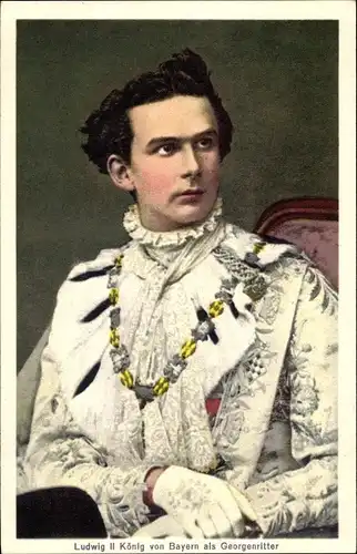 Ak Kudwig II König von Bayern als Georgenritter, Portrait