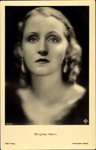 Ak Schauspielerin Brigitte Helm, bekannt aus Metropolis, Portrait