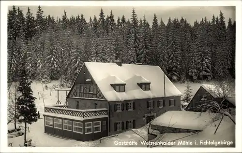 Ak Weißenstadt im Tal der Eger Fichtelgebirge, Gaststätte Weißenhaider Mühle, Winter