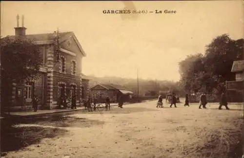 Ak Garches Hauts de Seine, La Gare
