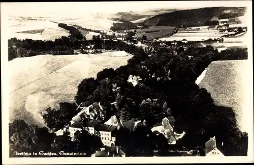 Ak Kreischa in Sachsen, Blick auf den Ort, Sanatorium, Fliegeraufnahme, Klinke & Co 12735