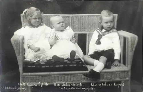 Ak Prinzessin Sybille, Prinz Dietmar Hubertus von Sachsen Coburg Gotha, Erbprinz Johann Leopold