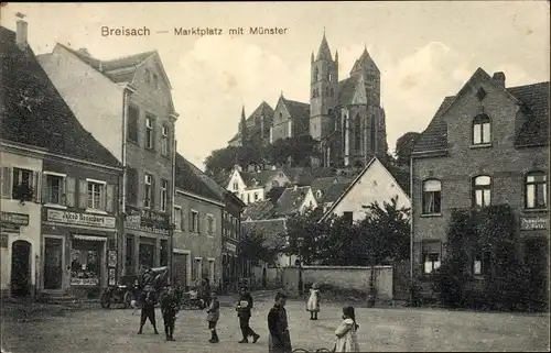 Ak Breisach am Oberrhein, Marktplatz mit Münster