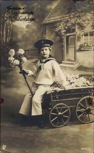 Ak Glückwunsch Geburtstag, Junge als Marinesoldat, Blumen