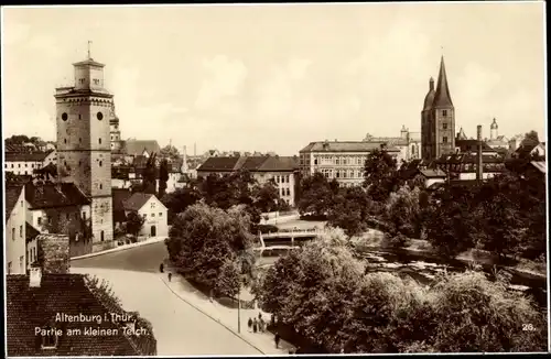 Ak Altenburg in Thüringen, Partie am kleinen Teich mit Blick auf Turm und Kirche
