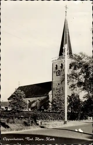 Ak Oppenhuizen Toppenhuzen Friesland Niederlande, Ned. Herv. Kerk