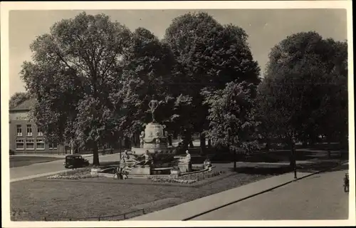 Ak Leeuwarden Friesland Niederlande, Zaailand, Denkmal