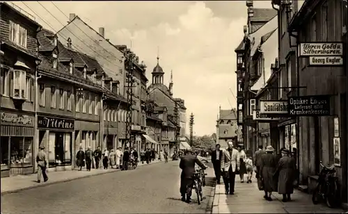 Ak Glauchau in Sachsen, Dr. Friedrichs Straße, Geschäfte, Passanten