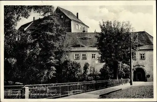 Ak Radeberg in Sachsen, Schloss mit Amtsgericht