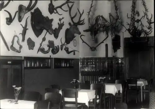 Ak Kreischa im Erzgebirge, Historische Gaststätte Alte Schänke, Speiseraum