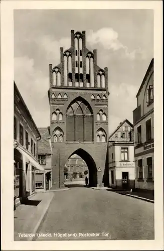 Ak Teterow in Mecklenburg, Rostocker Tor