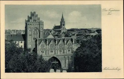 Ak Neubrandenburg, Treptower Tor