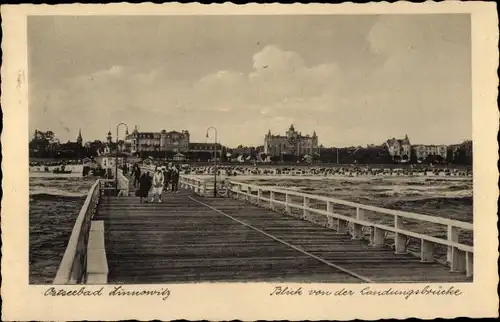 Ak Ostseebad Zinnowitz Usedom, Blick von der Landungsbrücke