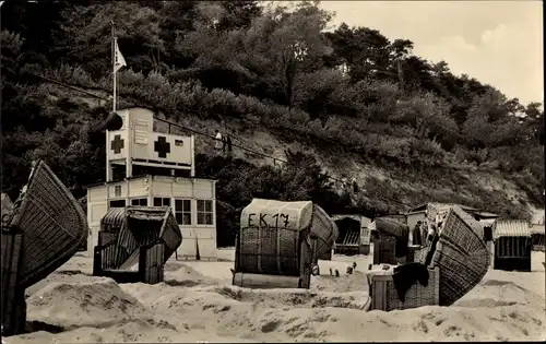 Ak Ostseebad Koserow auf Usedom, Rettungsstation am Strand