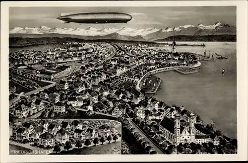 Ak Friedrichshafen am Bodensee, Zeppelin über der Stadt