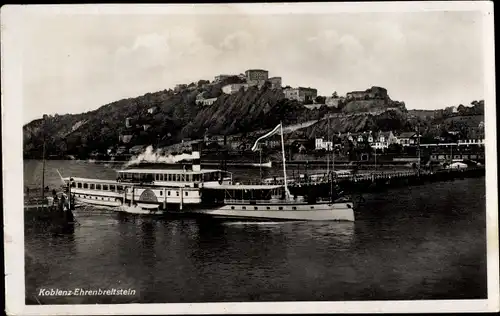 Ak Ehrenbreitstein Koblenz am Rhein, Dampfer, Blick auf den Ort