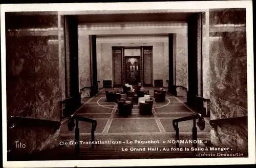 Ak Paquebot Normandie, CGT French Line, Le Grand Hall, la Salle a Manger