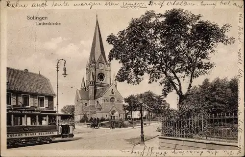 Ak Solingen in Nordrhein Westfalen, Lutherkirche, Straßenbahn