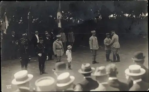 Foto Ak Compiègne Oise, Waffenstillstand 1940, Marechal Petain