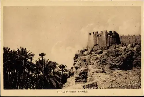 Ak Amski Marokko, Le Blockhaus, Blick auf ein Gebäude auf Felsen, Palmen