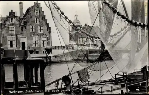 Ak Harlingen Friesland Niederlande, Zuiderhaven met oude gevels