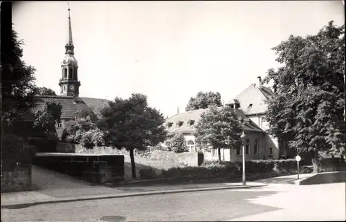 Ak Radeberg in Sachsen, Kirche und Gemeindehaus