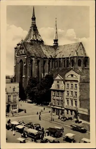 Ak Rostock in Mecklenburg, Markt mit Marienkirche