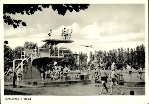 Ak Leverkusen im Rheinland, Freibad, Sprungturm
